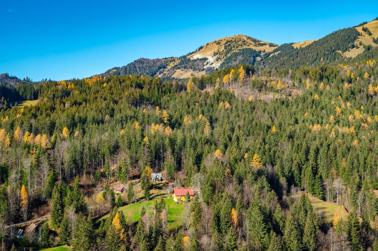 Apartments Farm House Uric Jesenice Exterior foto