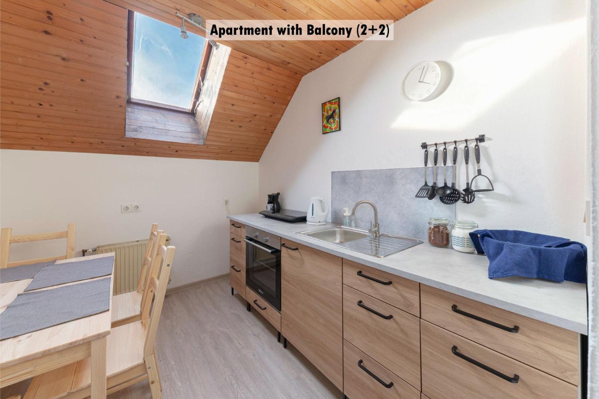 Apartments Farm House Uric Jesenice Exterior foto