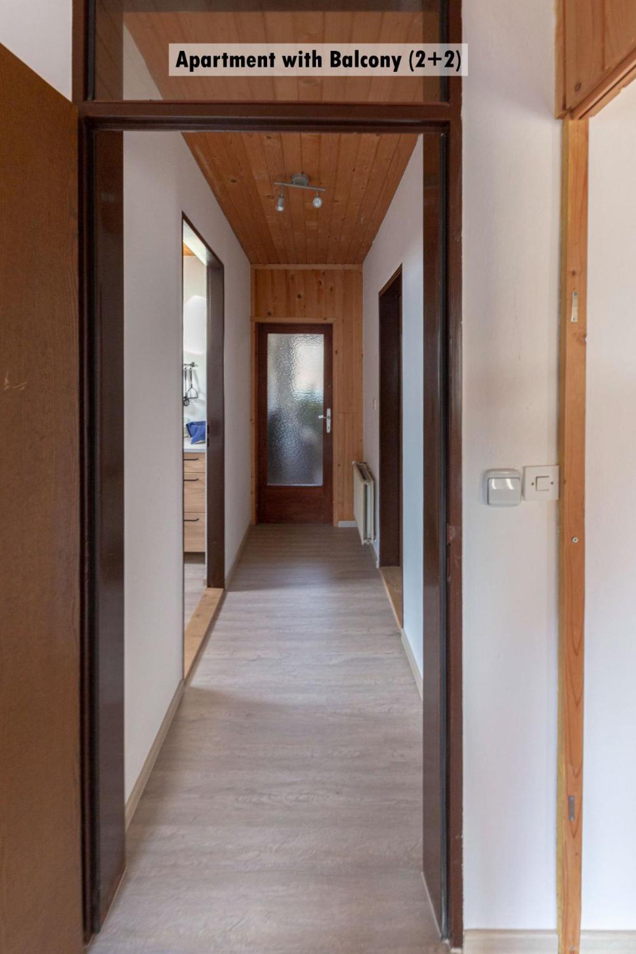 Apartments Farm House Uric Jesenice Exterior foto